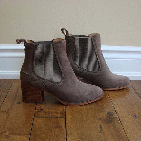 UGG Faye Suede Ankle Boots Booties Brown Leather Suede Chunky Heel Size 10 - Picture 4 of 16